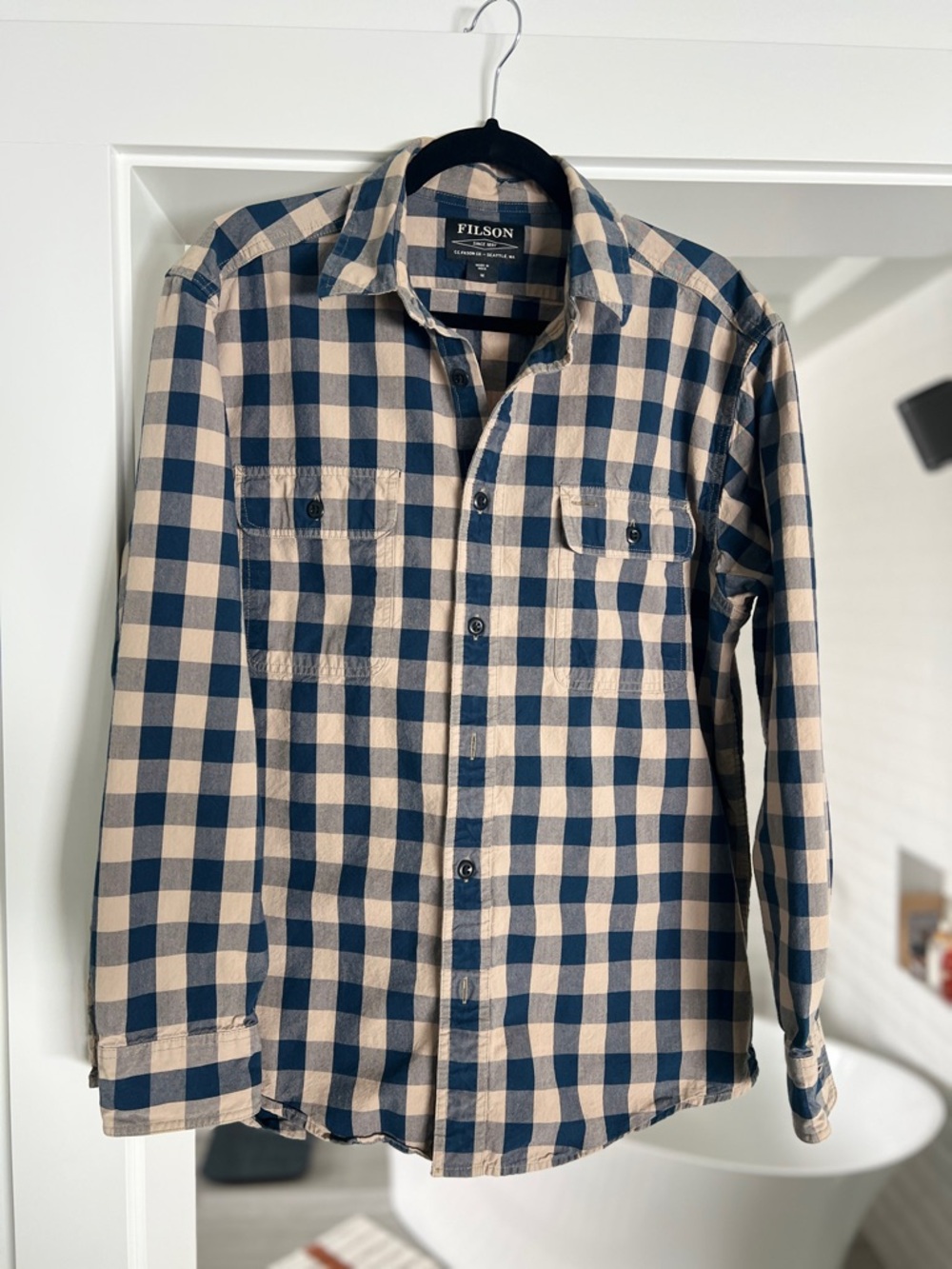 Filson Men's Vintage Flannel Workshirt in Navy and Khaki size Medium